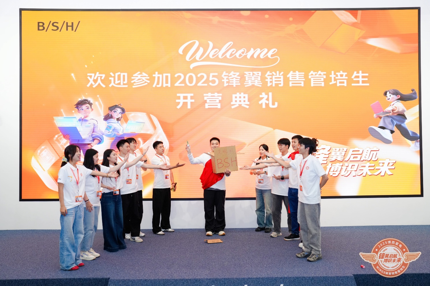 图片包含 游戏机, 年轻, 桌子, 男人

AI 生成的内容可能不正确。